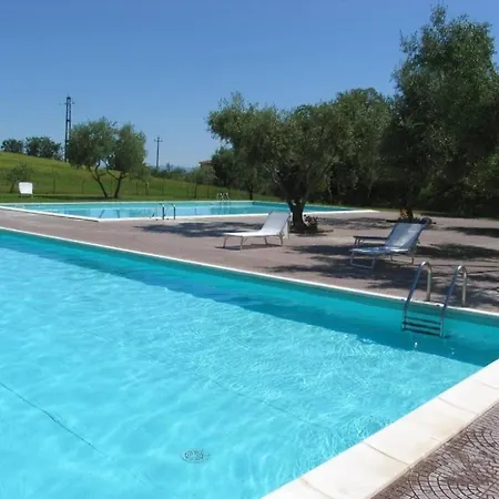 Caioncola Sleeps 10 Pool Wifi Ravigliano